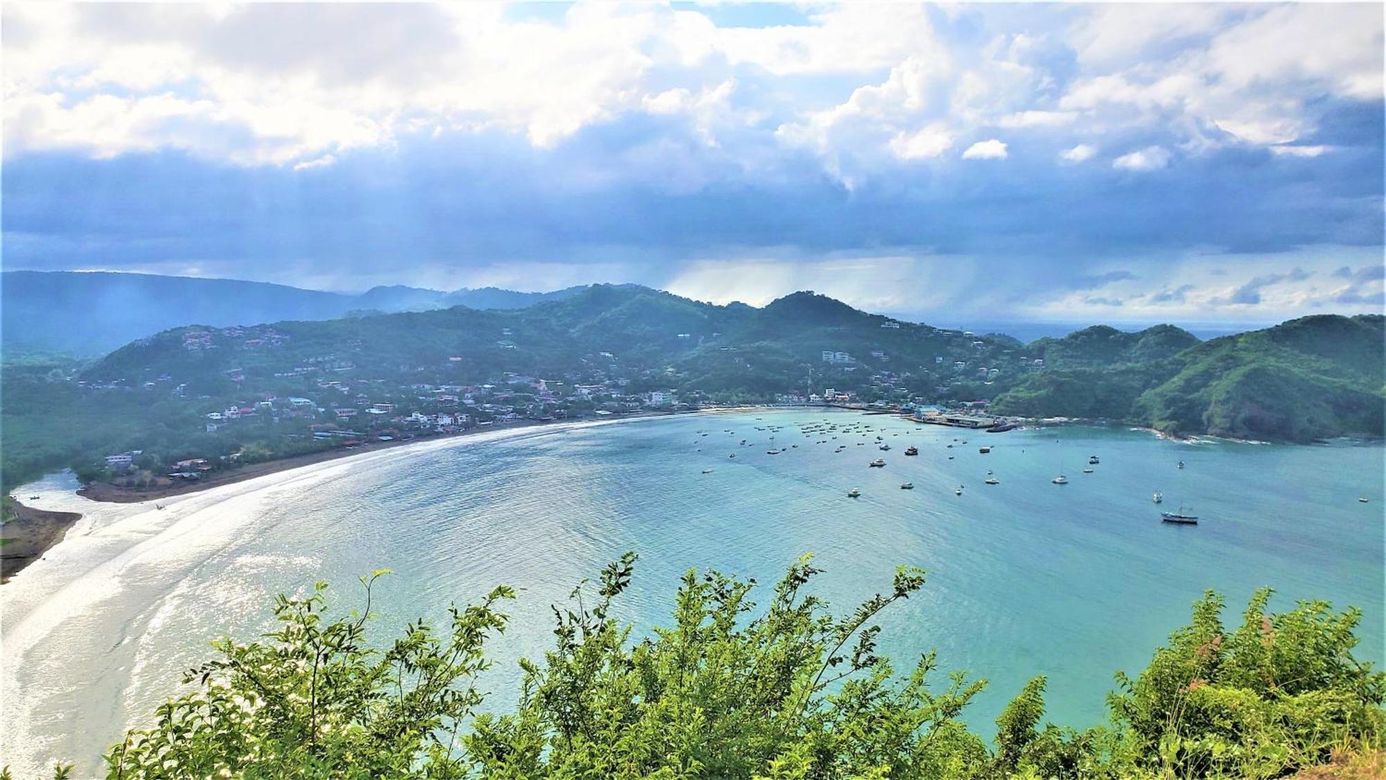 La Santa Maria Resort ซานฮวนเดลซูร์ ภายนอก รูปภาพ
